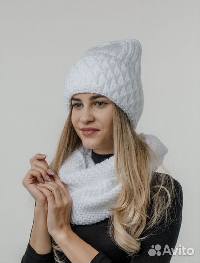 Новый Комплект шапка и снуд женский зимний