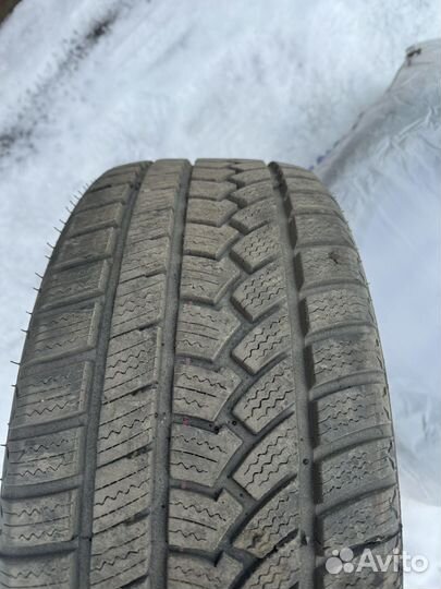 Sunfull SF982 245/45 R18 100H