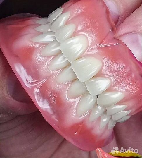 Изготовление зубных протезов с выездом на дом