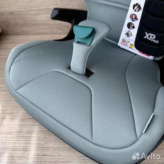 Детское автокресло britax romer kidfix isize новое