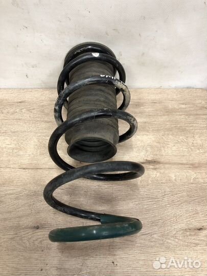 Пружина передняя Opel Astra h