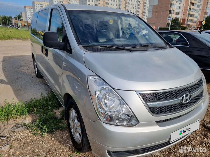 Hyundai Grand Starex 2.5 AT, 2008, 136 200 км