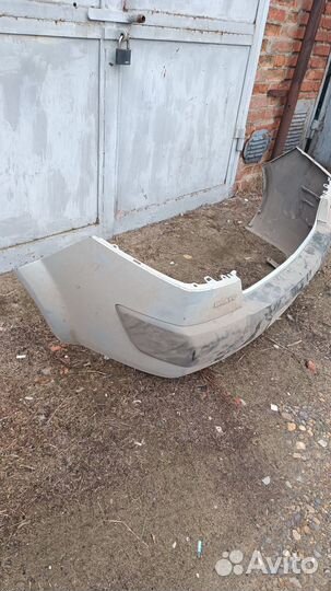 Задний бампер на Рено Логан