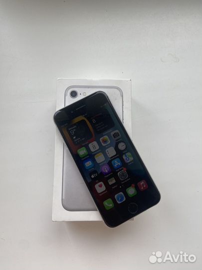 iPhone 7, 128 ГБ