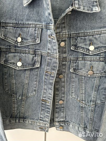 Джинсовая куртка женская М новая (42-46)