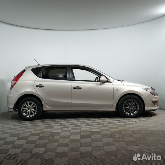 Hyundai i30 1.6 МТ, 2011, 208 000 км