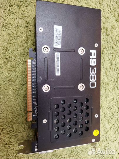 Видеокарта R9 380