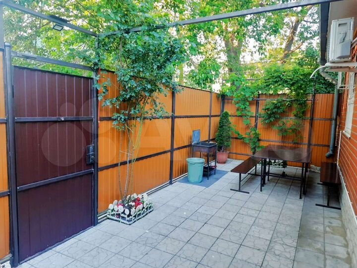 Дом 72 м² на участке 2 сот.