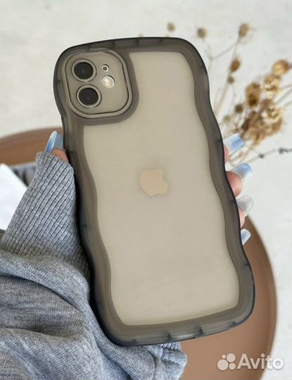 Чехол на iPhone 11