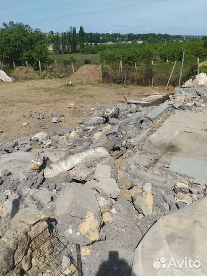 Строительный мусор,бут