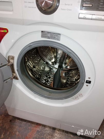 Стиральная машина LG 8/4 LG с Сушкой