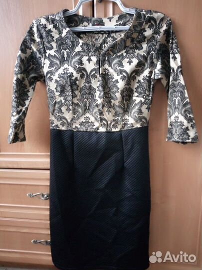 Платье женское