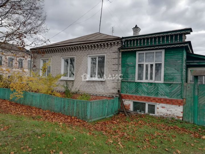 3-к. квартира, 129,7 м², 1/1 эт.