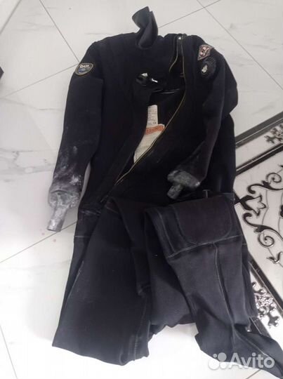 Костюм для дайвинга