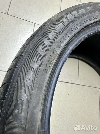 Vredestein Ultrac Vorti 275/40 R20 и 315/35 R20 110Y