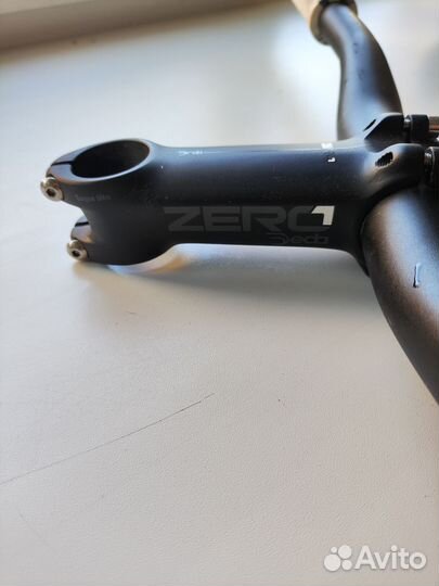 Руль, вынос, подседельный штырь, грипсы, седло