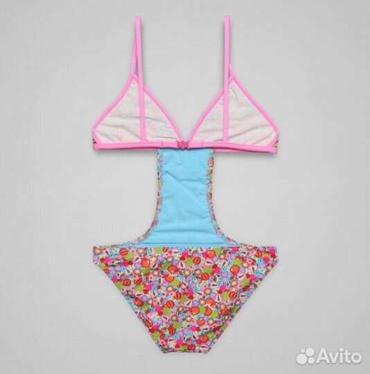 Новый купальник Dolores Cortes, Испания