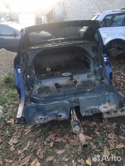 Фольксваген Пассат Б5+ Кузов задняя часть