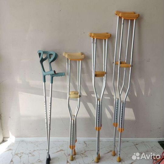 Аренда колясок, костылей, ходунков, кроватей