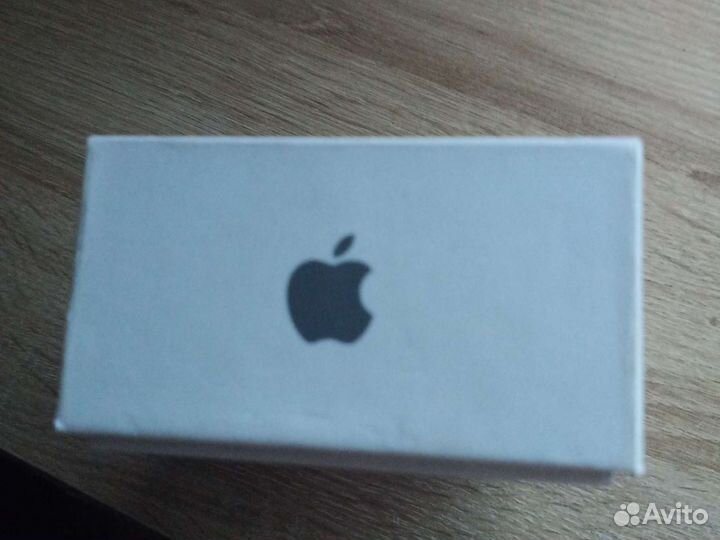 Коробка от телефона iPhone 6s