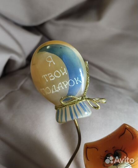 Котик из селенита 14 см