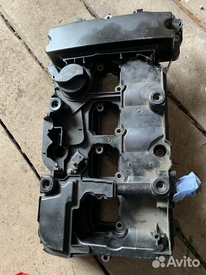 Клапанная крышка на двигатель Mercedes M271.820