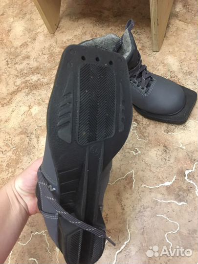 Лыжные ботинки 34 р