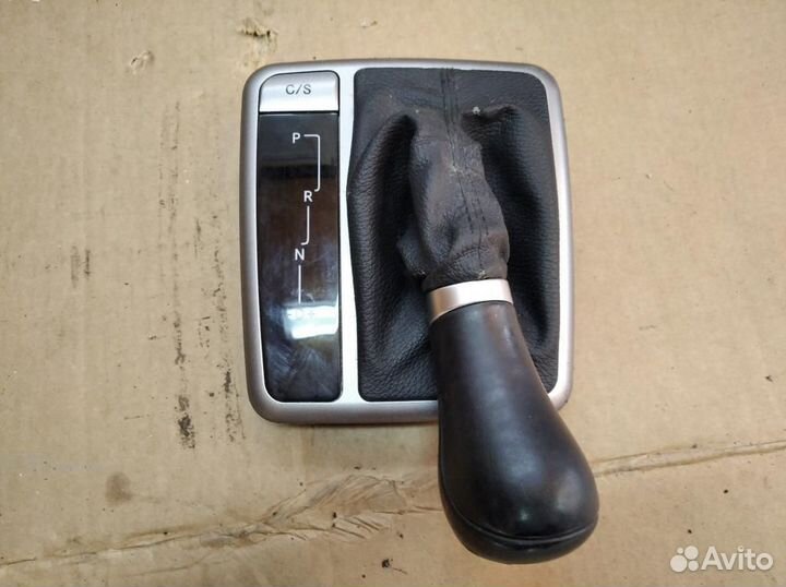 Ручка АКПП w171 SLK-class 271.944 2005