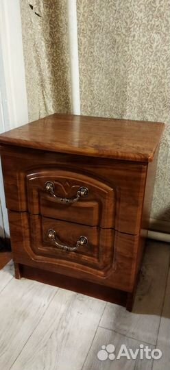 Спальный гарнитур