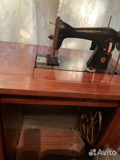 Швейная машина Подольск