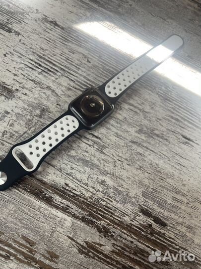 Часы apple watch 4 40 mm