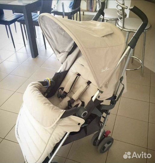 Коляска прогулочная