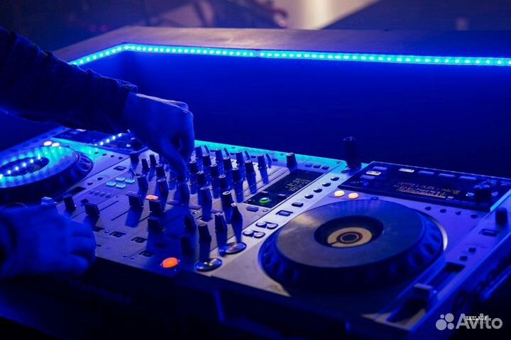 Dj, диджей