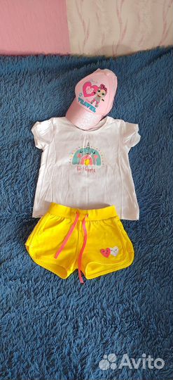 Одежда для девочек пакетом 98,104,110