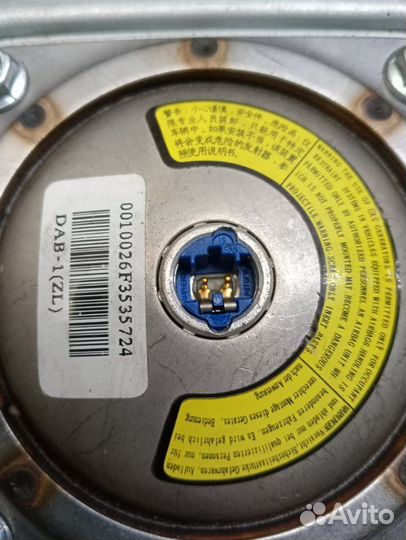 Подушка безопасности в руль Geely Mk Cross хетчбек