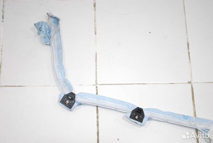 Шторка безопасности левая Volkswagen Passat B6 2.0