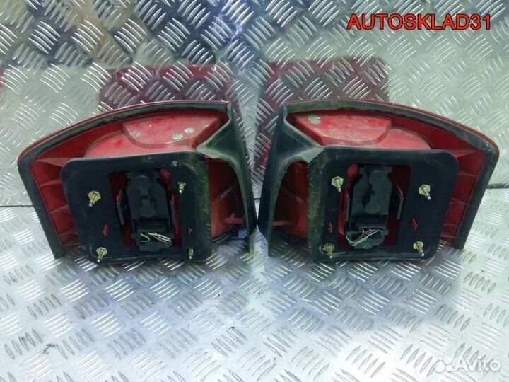 Фонари задние Audi A6 C5 универсал 4B9945095D