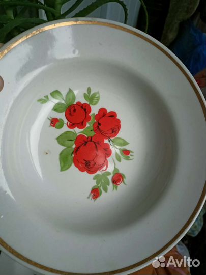 Тарелки, пиалы