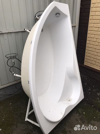 Ванна акриловая 170х100 глубина 50 см