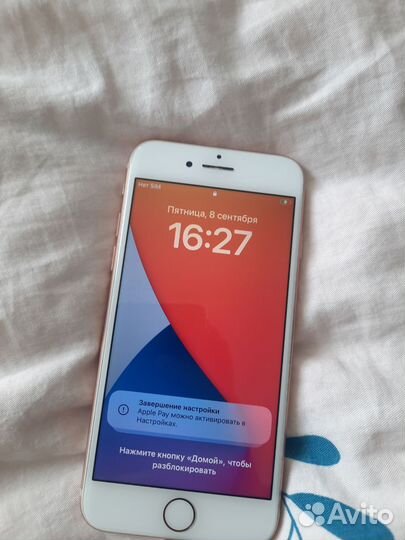 Телефон iPhone 8 64 gb