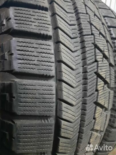Bridgestone Blizzak VRX 205/55 R16