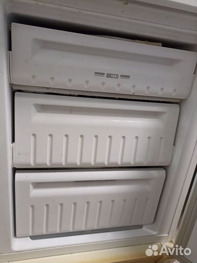 Холодильник