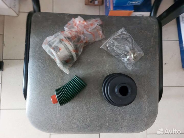 Шрус наружный Toyota Corolla/Verso/Prius