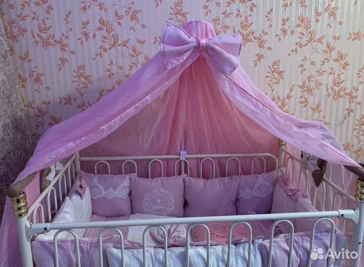 Бортики в детскую кроватку и конверт на выписку