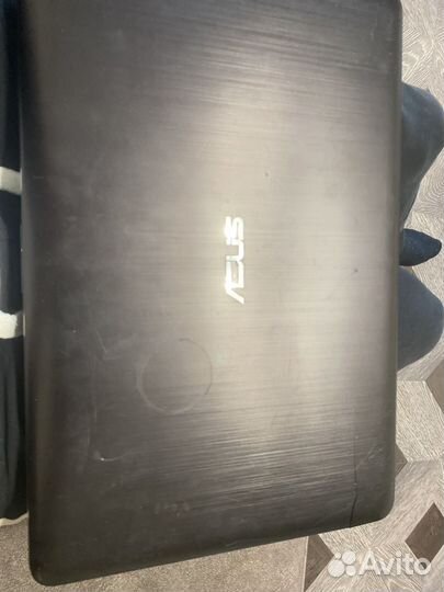 Ноутбук asus