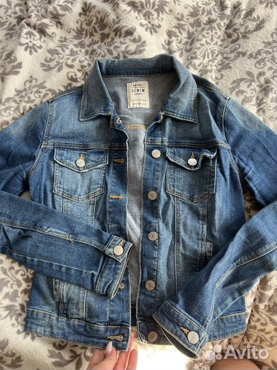 Джинсовая куртка bershka