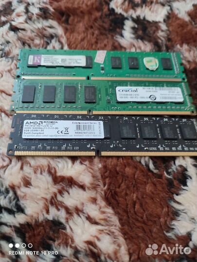 Оперативка одна 8 гигов и три по 4 гига