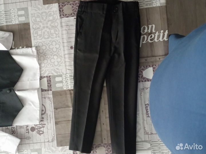 Костюм тройка на мальчика