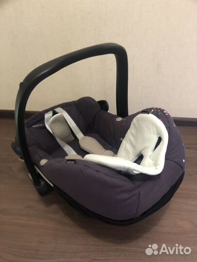 Детское автокресло люлька Maxi-Cosi Pebble