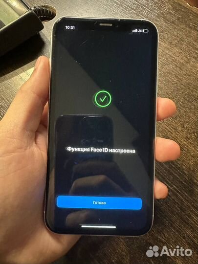 iPhone Xr, 64 ГБ